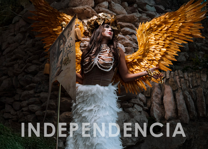 Catrina Independencia, is a radiant tribute to Mexico’s beloved Angel of Independence and the spirit of the 1810 revolution. 